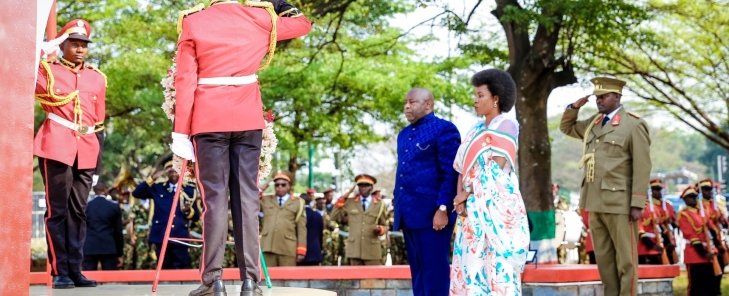 63 ans déjà d'indépendance du Burundi, le couple présidentiel a réhaussé de sa présence les cérémonies déroulées au Stade Intwari